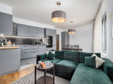 Byt 4+kk (102 m²), 2 lodžie a 2 garážová stání, Rezidence PLAZZA